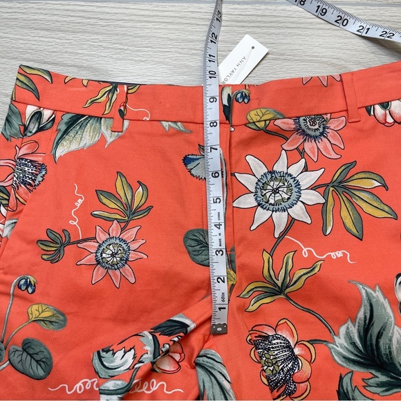 Ann Taylor Devin City Shorts Flat Front Chino Floral Orange Women’s size 6 New - Picture 12 of 13